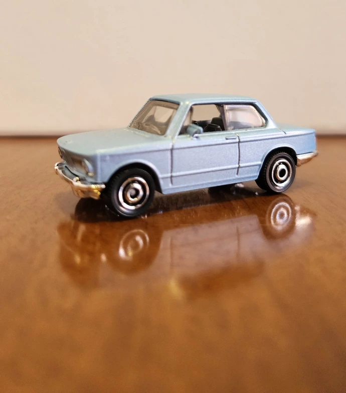 BMW 2002 miniatura