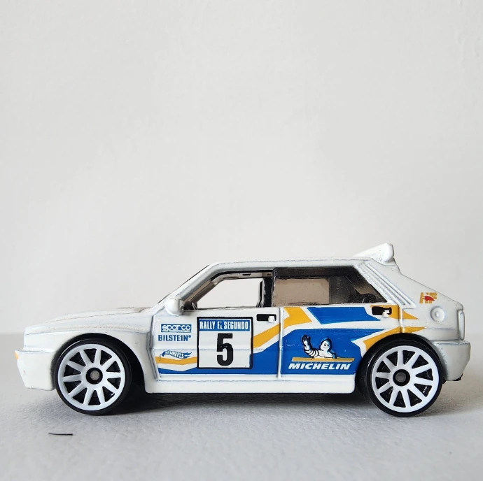 Miniatura Lancia Delta